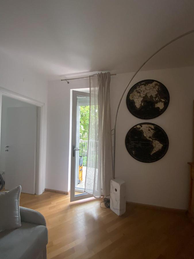 Appartement Living Vittoria: Vicino Al Centro Di Bozen Extérieur photo