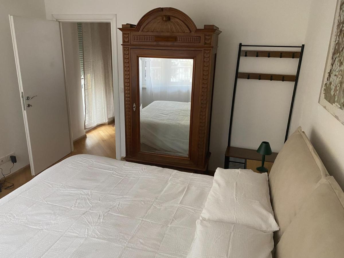 Appartement Living Vittoria: Vicino Al Centro Di Bozen Extérieur photo